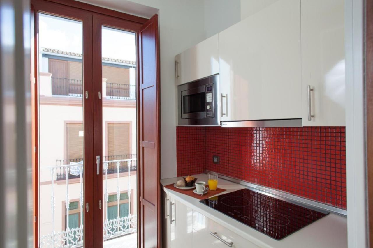 Apartamento Puerta Del Arenal - Kainga Homes Seville Exterior photo
